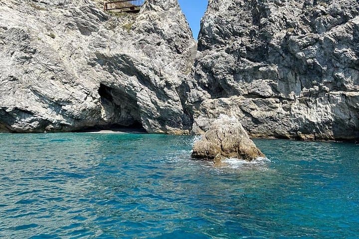Private Amalfi Coast Boat Tour from Naples — Positano, Amalfi & Hidden Coves photo 2
