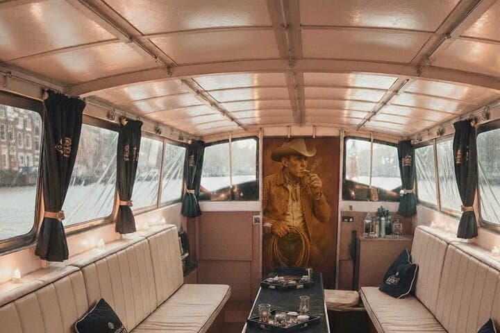 Smoke-Friendly Amsterdam Canal Cruise: 60-Minute Guided Boat with Drinks photo 2