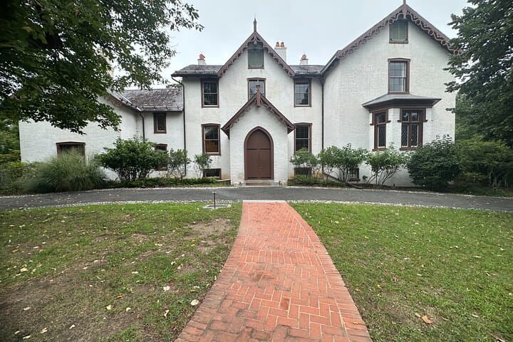 In Lincoln’s Footsteps: Private 6-Hour Washington, D.C. History Tour photo 4