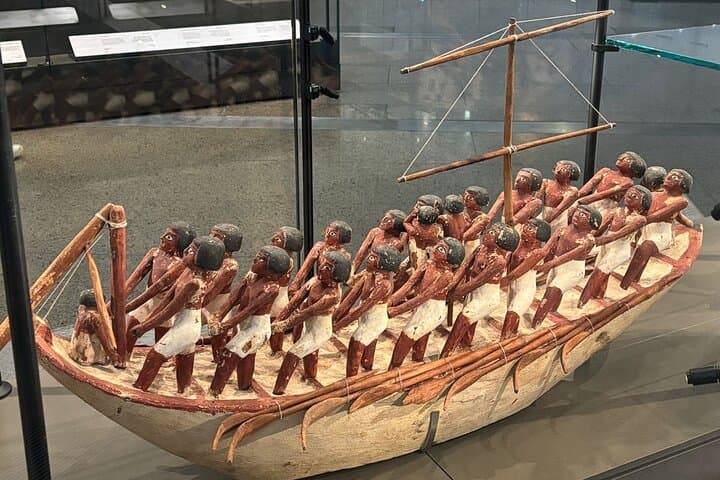 Pyramids and Grand Egyptian Museum: One-Day Discovery Tour in Cairo photo 3