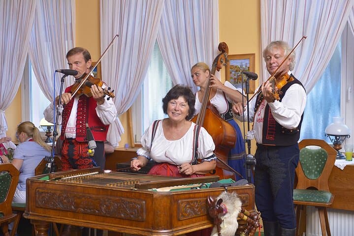 Prague Folk Dinner Experience with Hotel Pickup, Live Music & Unlimited Drinks