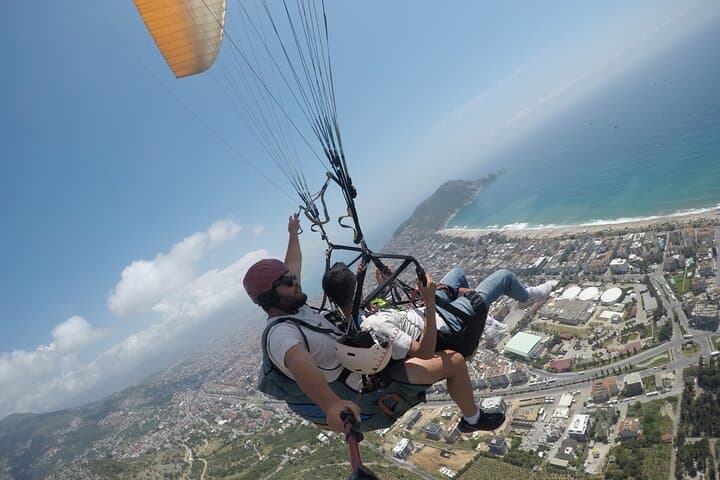 Soar Over Alanya: Tandem Paragliding from Yassı Tepe to Cleopatra Beach photo 6