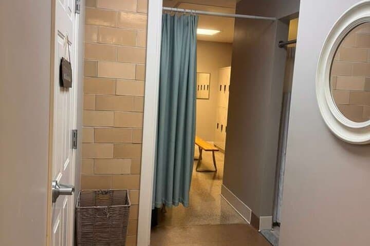 Berkeley Springs Roman Bathhouse Private Tour & Mineral Spa Experience photo 6