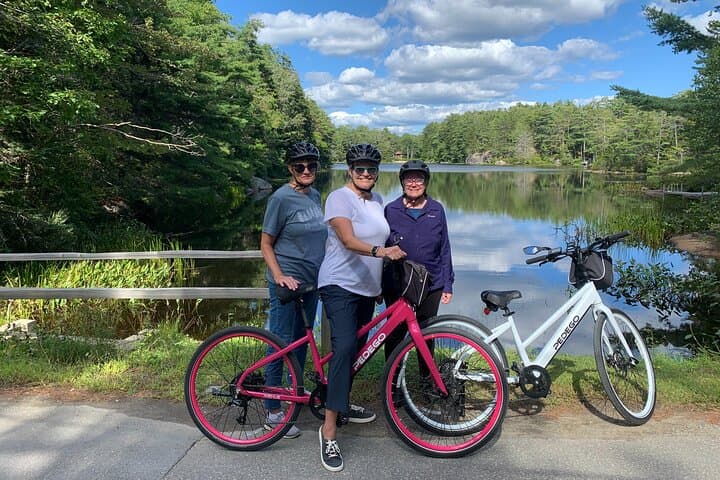 Hidden Harbor E-Bike Tour of Boothbay Harbor: Scenic Coastal Ride & Local Legends