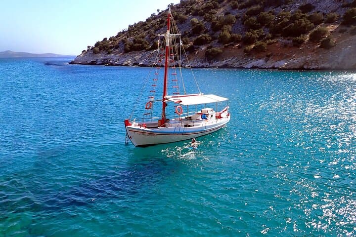 Naxos Short Boat Trip to Rina Cave: Swim, Snorkel & Coastal Views photo 4