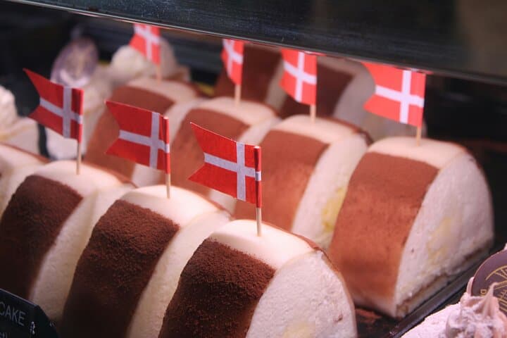 Self-Guided Walking Tour of Solvang: Explore Danish Heritage & Best Bakeries photo 3