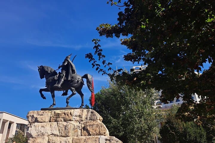 Walking Tirana: Et'hem Bej Mosque & Capital Highlights Tour