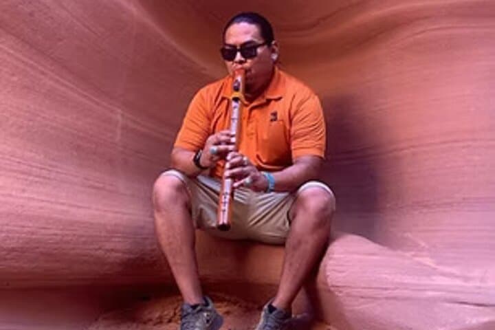 VIP Hogan Upper Antelope Canyon Hiking Tour — Private Navajo-Guided Slot Canyon Experience photo 5