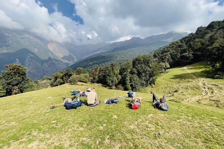4-Day Tungnath & Chandrashila Trek from Rishikesh — Deoria Tal, Tungnath & Sunrise at Chandrashila photo 3