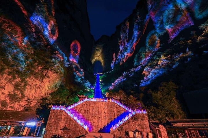 Zhangjiajie in a Day: Tianmen & Avatar Peaks Express Tour photo 2