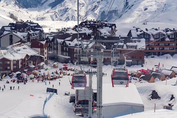 Gudauri Winter Tour: Skiing the Greater Caucasus with Ananuri & Zhinvali photo 2