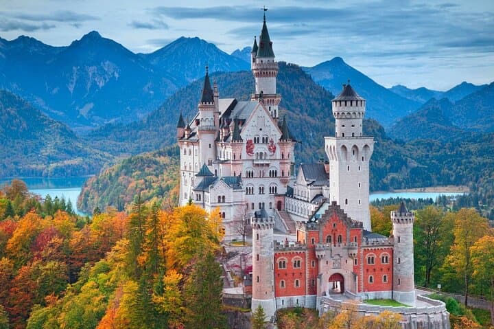 Neuschwanstein Castle Day Tour from Munich — Chinese-Guided Bavarian Castles & Countryside photo 3