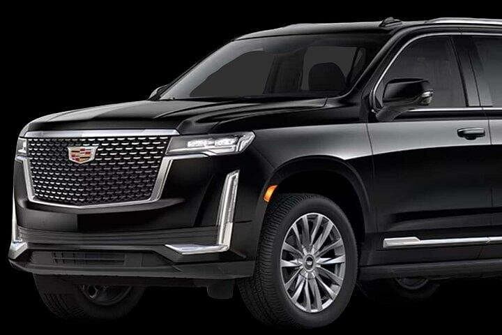 VIP Private Maui OGG Airport Transfer in Black Cadillac Escalade photo 2