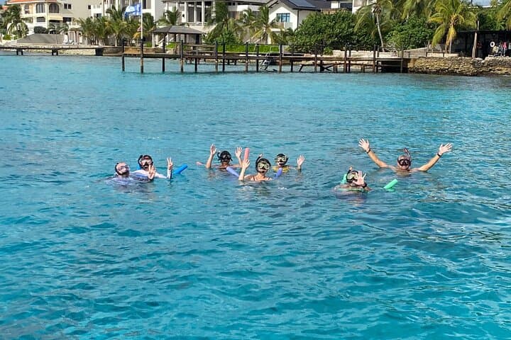 Private Luxury Two-Stop Snorkel in Bonaire National Marine Park