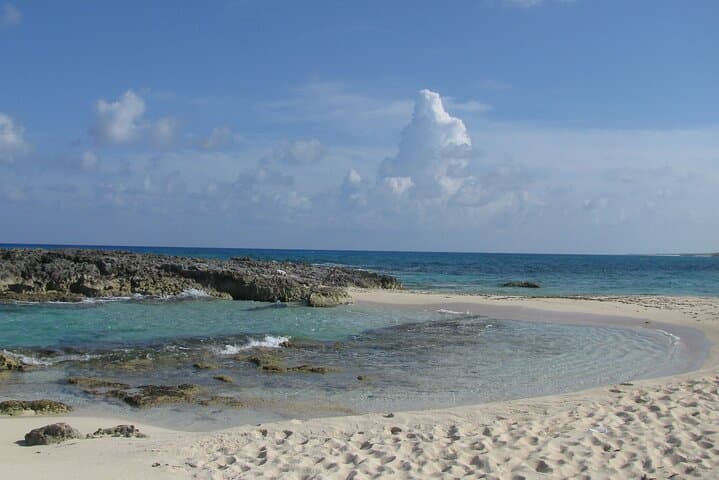Snorkel Cozumel Crystal Waters: Beach Club Reef Swim, Scenic Island Drive & Tequila Tasting photo 3