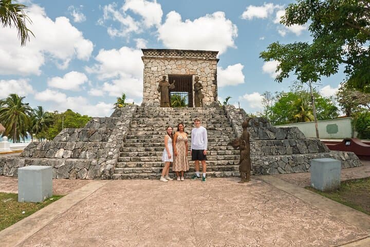 Cozumel Cenote and San Gervasio Ruins Tour with Tequila Tasting