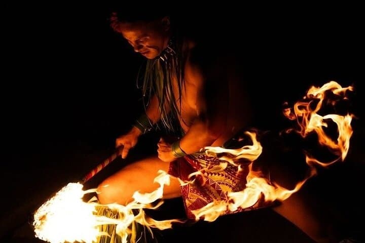 Wailua Nui Luau at Hilton Garden Inn — Oceanfront Hawaiian Luau Experience photo 1