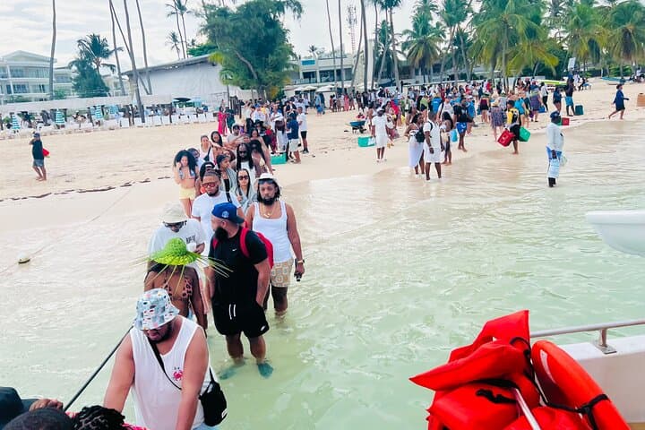Punta Cana Party Boat: Snorkel, Dance & Natural Pool Adventure photo 4