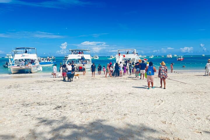 Punta Cana Party Boat: Snorkel, Dance & Natural Pool Adventure photo 5