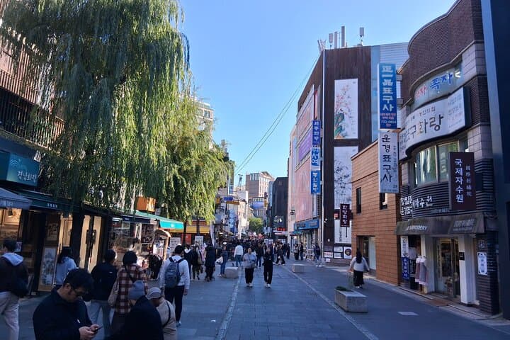 Custom Private Seoul Tour by Car — Design Your Own 8‑Hour Itinerary photo 4