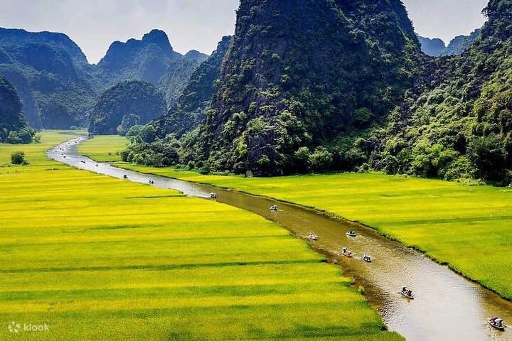 Hoa Lu Tam Coc Cycling Day Trip to Mua Cave - Ancient Capital & Boat Ride photo 3