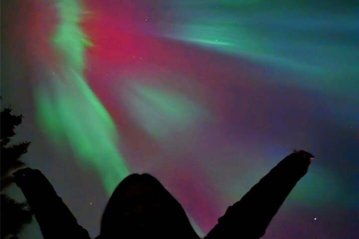 Half-Day Private Tour — Moraine Lake, Lake Louise & Banff Stargazing photo 3