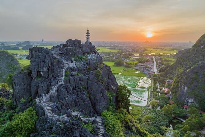 Ninh Binh Full-Day: Bai Dinh, Tràng An Boat Ride & Mua Cave Viewpoint photo 6