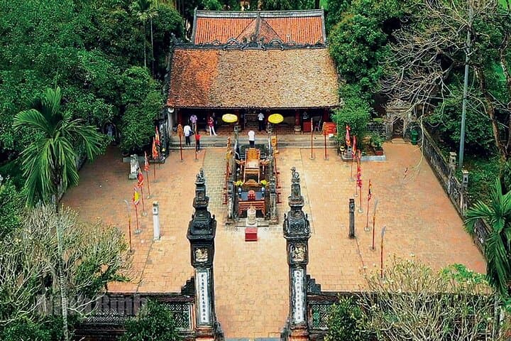 Cycle and Boat Through Hoa Lu & Tam Coc: Full-Day Trip from Hanoi