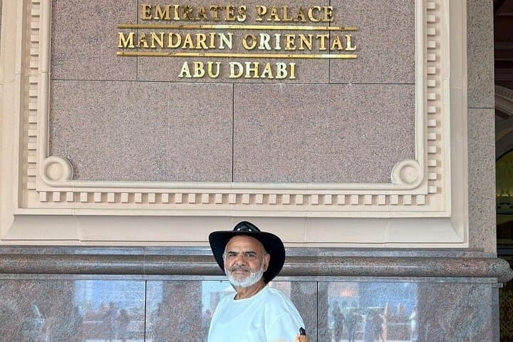Private Abu Dhabi Half-Day City Tour: Sheikh Zayed, Corniche & Yas Island photo 4
