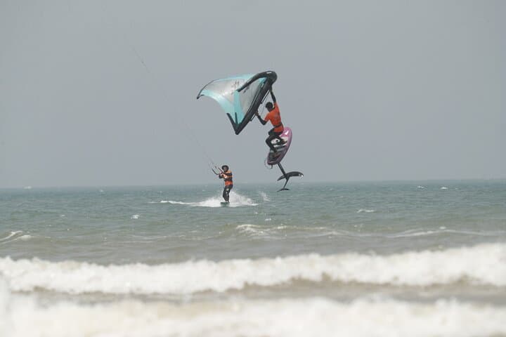 Essaouira Wingfoil Initiation: Beginner Wingfoil Lessons with Foil & IKO Certification