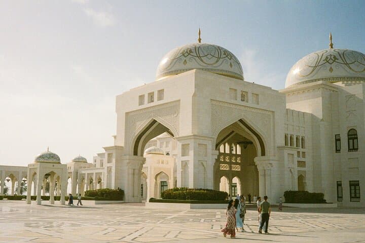Abu Dhabi Golden Hour: Grand Mosque Sunset & Iconic City Highlights Day Tour photo 3