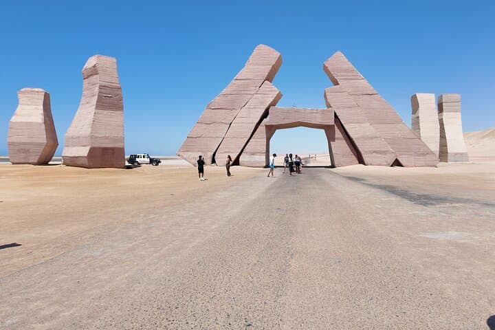 Explore Ras Mohammed National Park by Bus: Snorkeling & Magic Lake Experience