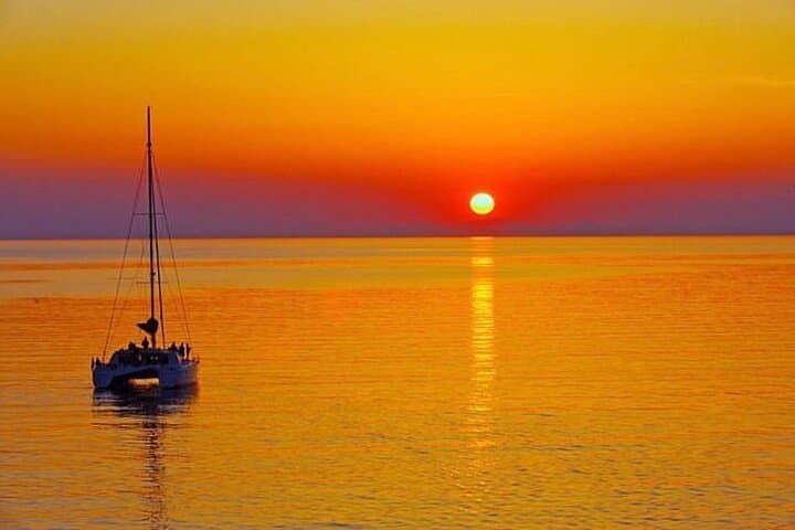 Kendwa Sunset Catamaran Cruise — Zanzibar Open-Bar Evening Sail