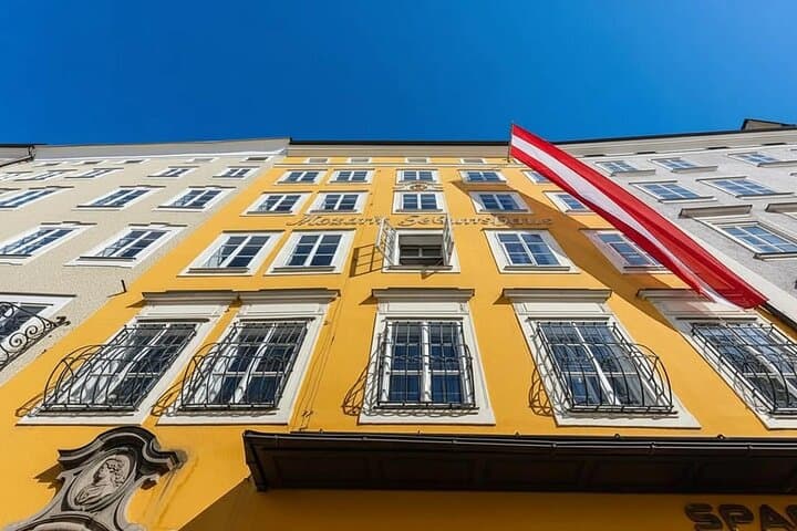 Self-Guided Walking Tour of Salzburg: Audio Guide Highlights & Practical Tips photo 2