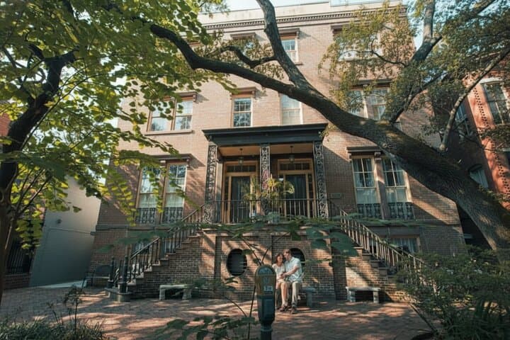 Self-Guided Savannah Walking Tour: Forsyth Park to River Street Audio Guide photo 5