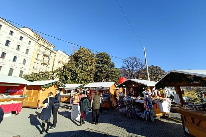 Christmas Walking Tour in Lugano: Markets, Lights & Lakefront Strolls photo 4