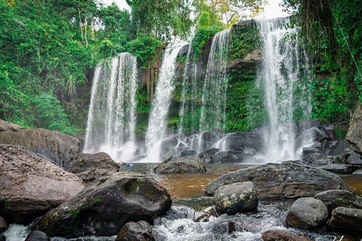 9-Day Cambodia Explorer: Phnom Penh to Angkor Wat & Tonle Sap photo 6
