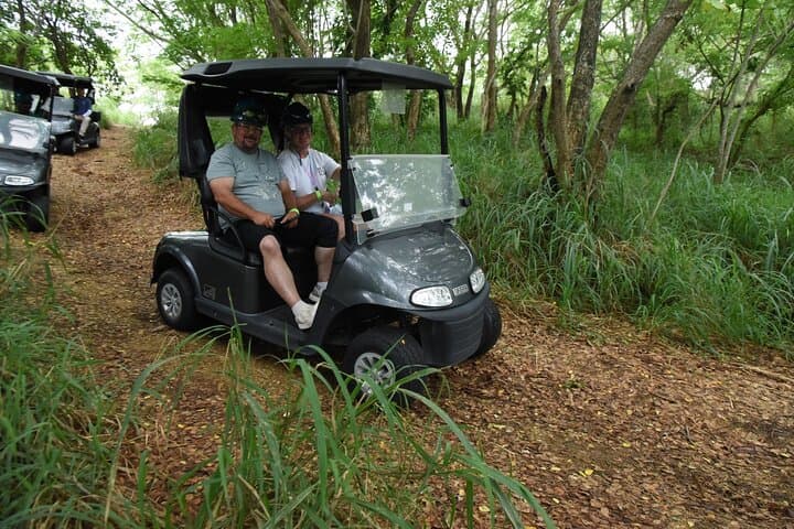 Roatán 4-in-1 Zipline, Golf Cart & Beach Club Adventure with Sloths photo 3
