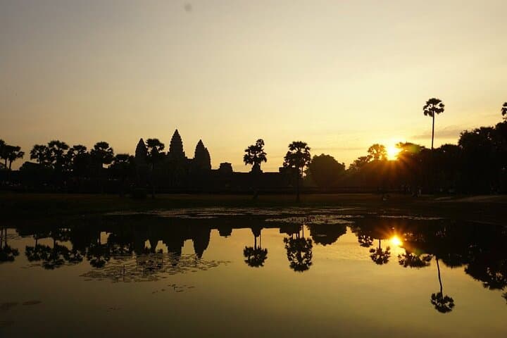 15-Day Cambodia Culture, Heritage & Coastal Adventures photo 4