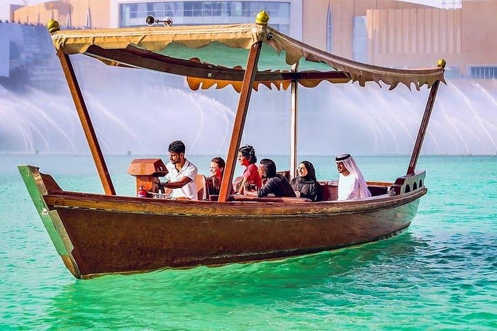 Up-Close Dubai Fountain Lake Ride: Boardwalk & Boat Viewing Tickets photo 3