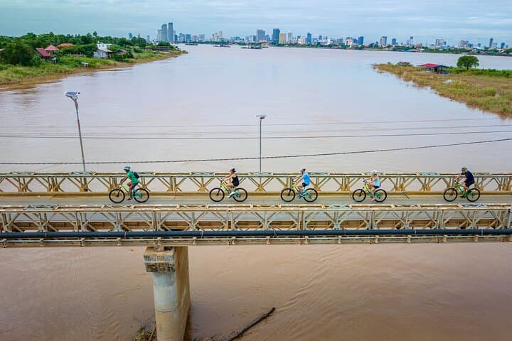 Phnom Penh Silk Island Cycling & Culinary Day Trip photo 2