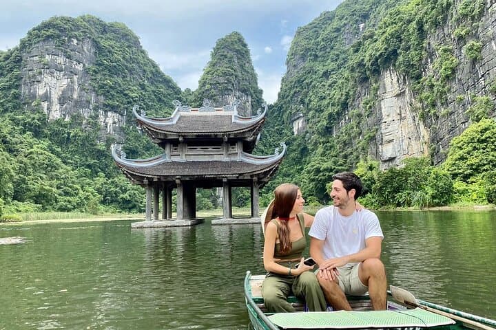 Full-Day Ninh Binh: Bai Dinh, Trang An Boat Cruise & 4WD Adventure photo 5