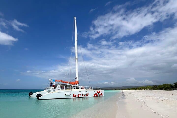 Private Catamaran to Bahia de las Aguilas — Snorkel and Beach Day from Pedernales photo 2