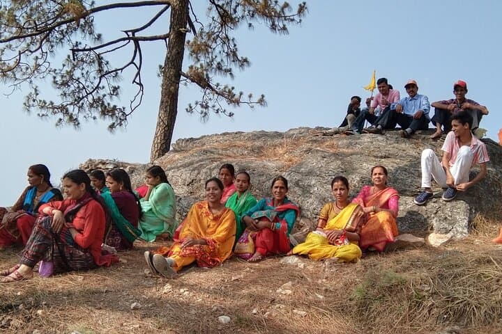 4-Day Yoga and Spiritual Retreat in Rishikesh — Kunjapuri Sunrise & Vashishta Cave photo 6