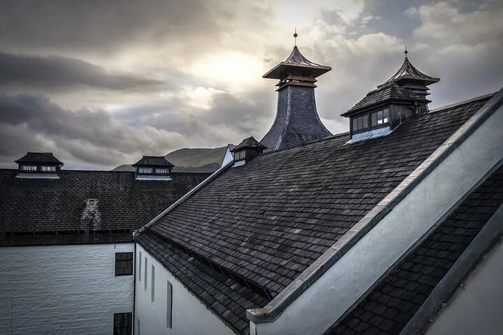 Dalwhinnie Whisky & Chocolate Tasting — Cairngorms Distillery Tour photo 4