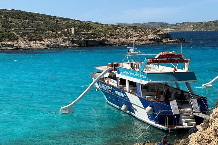 Full-Day Malta Boat Tour: Blue Lagoon, Crystal Lagoon & Gozo Exploration