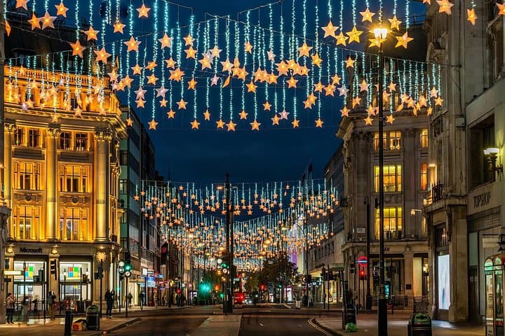 London Christmas Lights Walking Tour — Evening Festive Lights & Holiday History photo 1