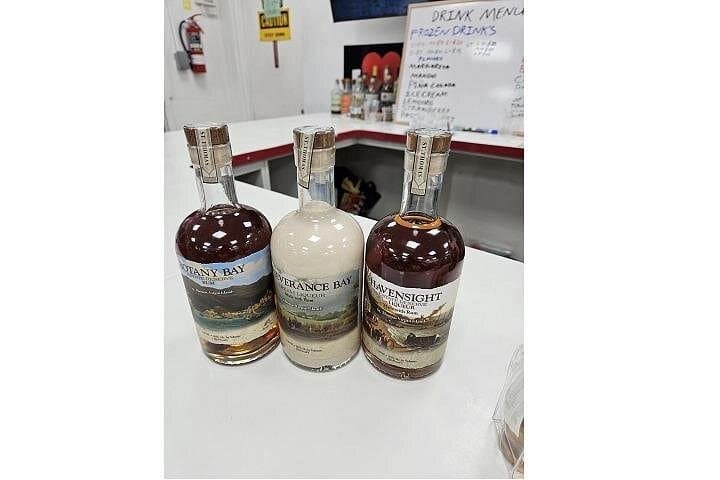 Charlotte Amalie Rum Tasting & Main Street Shopping — St. Thomas Walking Tour photo 2