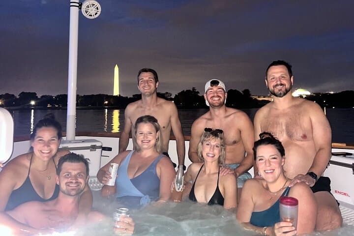 Soak on the Potomac: Hot Tub Boat Tour of DC Monuments photo 2