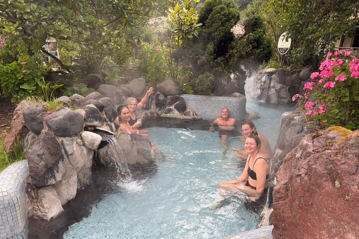 Papallacta Hot Springs & Ecuador Roses Farm: Day Trip from Quito photo 2